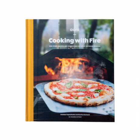 Ooni: Cooking with Fire szakácskönyv